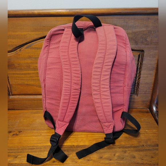 Harry Potter Gryffindor Back Pack - Picture 3 of 5